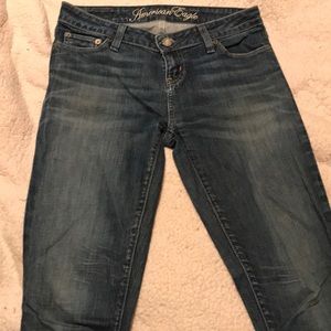 AE jeans size 4 Reg